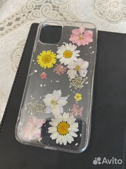 Продается новый чехол на айфон 11