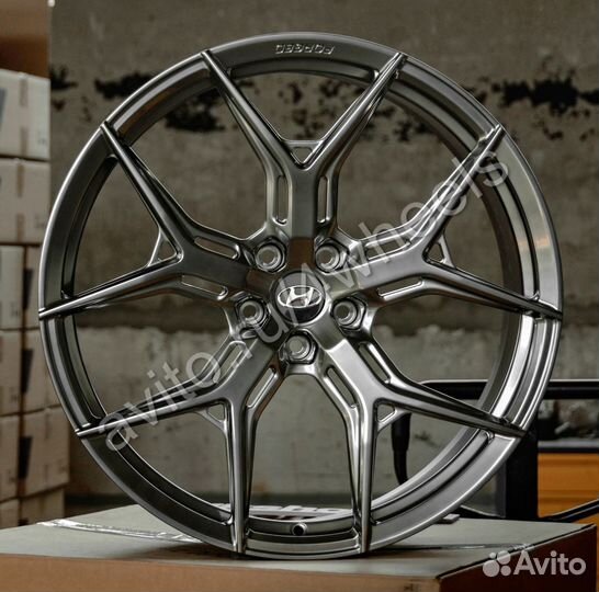Кованые диски Hyundai Santa Fe R20 наличие