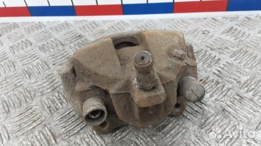 Суппорт тормозной задний правый volvo XC90 1 (TKR1