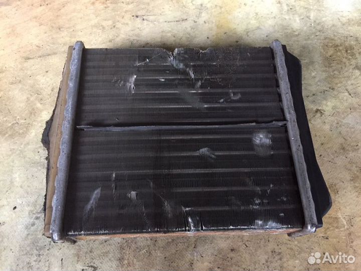 Радиатор отопителя Mercedes-Benz E-Class W124