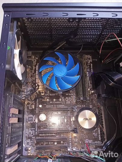 Системный блок (корпус, мат.плата, озу, процессор)