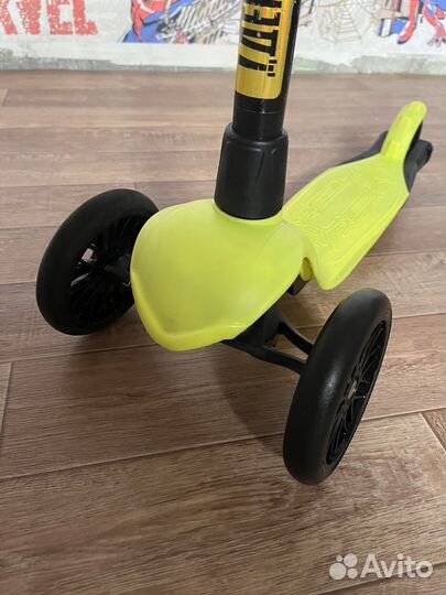 Самокат детский трехколесный