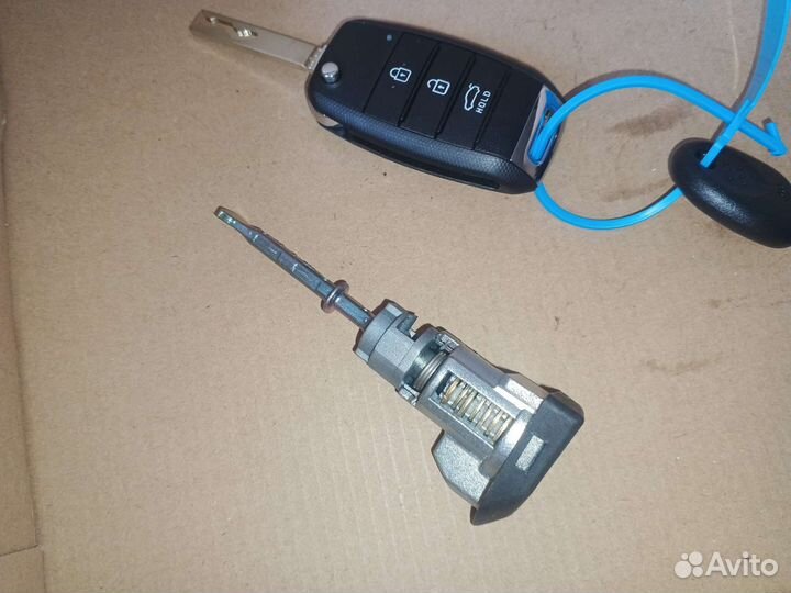 Замок зажигания Kia Rio