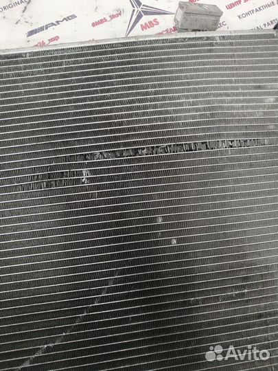 Радиатор кондиционера w204 Mercedes