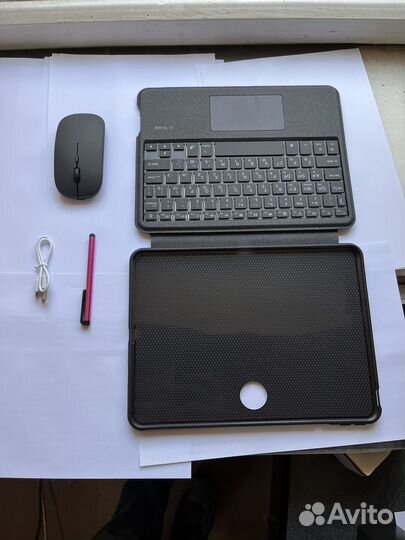 Чехол с клавиатурой OnePlus / oppo Pad 2023