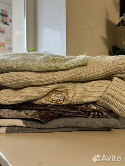 Вещи костюмы свитера xs-s