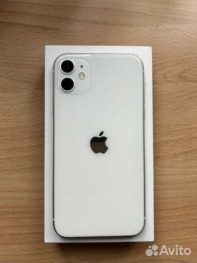 iPhone 11, 128 ГБ