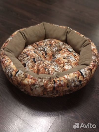 Лежанка для кота