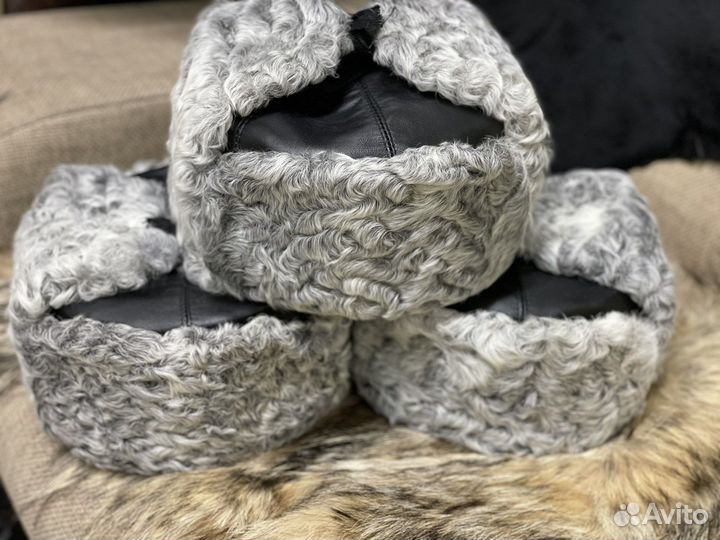 Шапка ушанка генеральская из каракуля