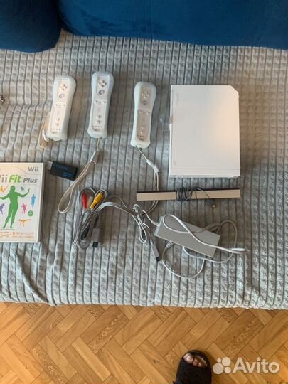 Японская Nintendo wii с богатым комплектом