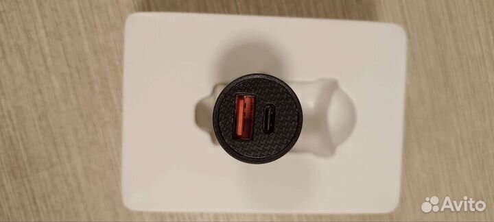 Baseus Автомобильное зарядное устройство usb typeC