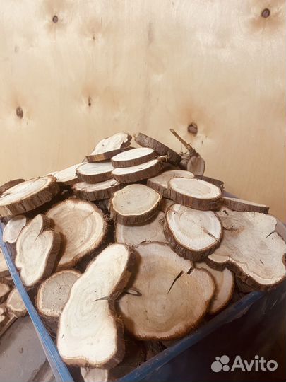 Спилы из можжевельника