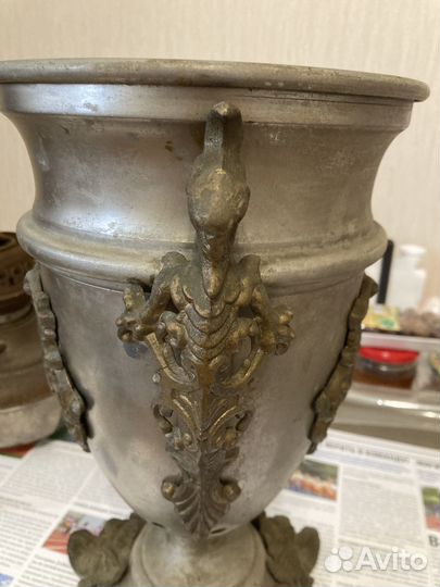 Старинная керосиновая лампа