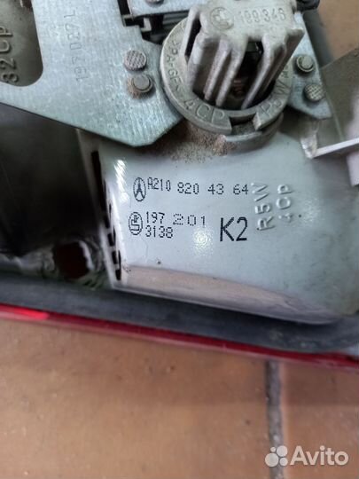 Задние фонари для Мерседес W-210