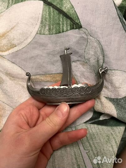 Фигурка Ладья викингов