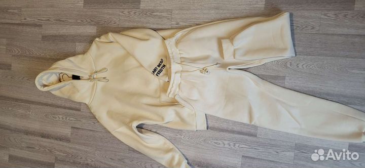 Спортивный костюм утепленный