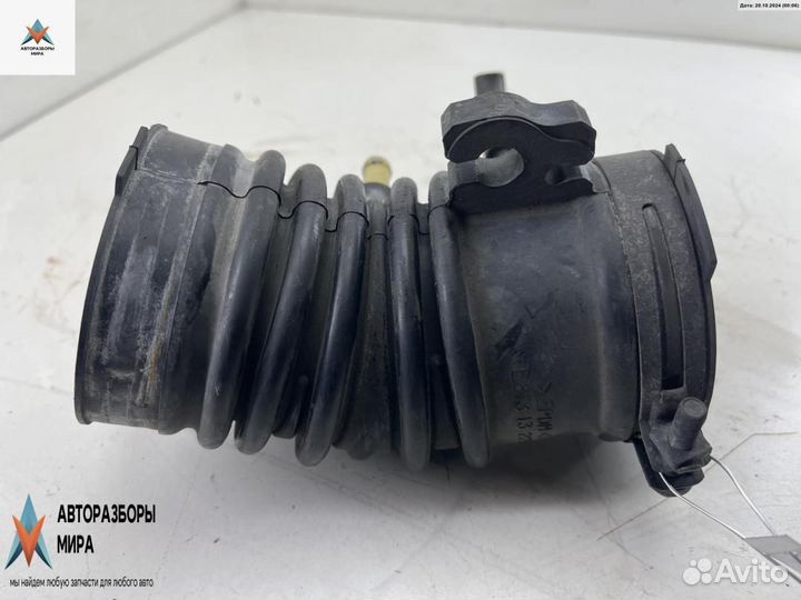 Гофра инжектора Mazda 6 GG 2004 L81313221