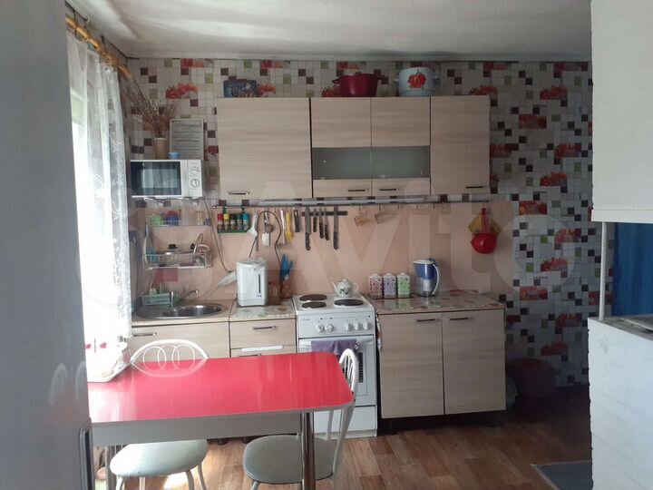 Дом 47 м² на участке 6 сот.