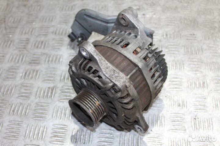 Генератор VQ35HR VQ37VHR Infiniti G35 G37 FX37 M37