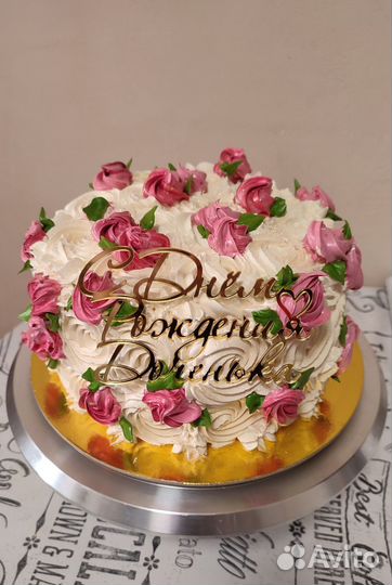 Торты на заказ,бенто - торты, меренговый рулет