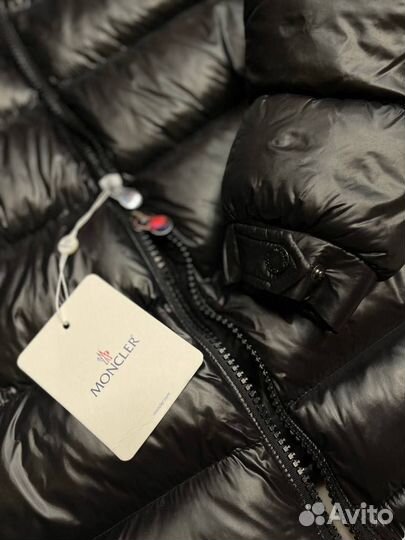 Куртка Moncler с Европы