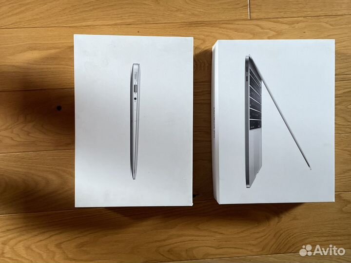 Коробки от техники Apple