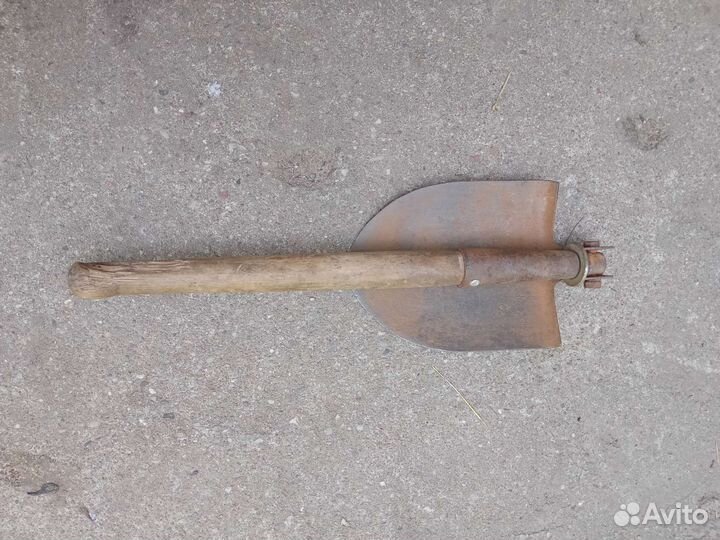 Малая складная саперная лопата СССР