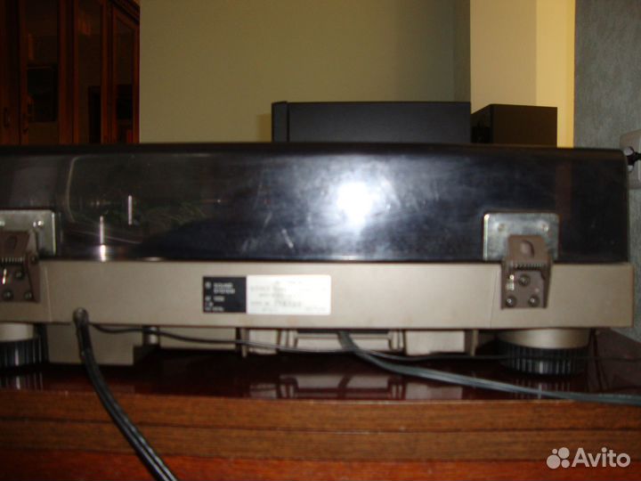 Проигрыватель винила Sony