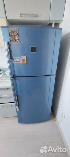 Холодильник Sharp SJ-38MBL