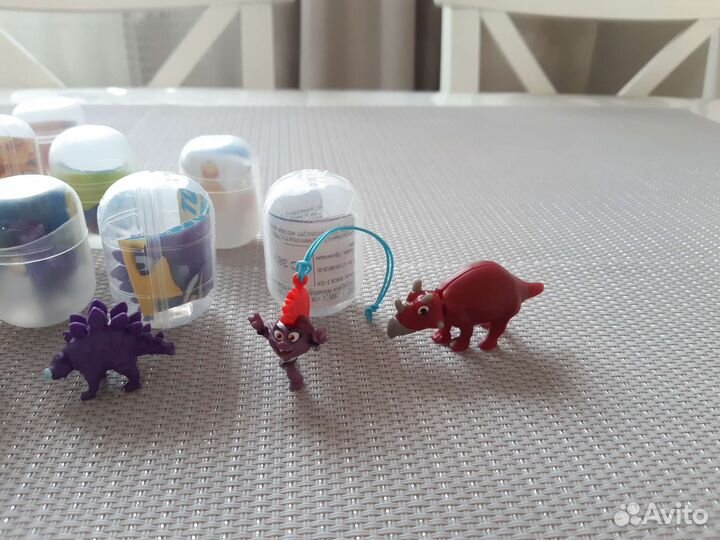 Игрушки из киндера