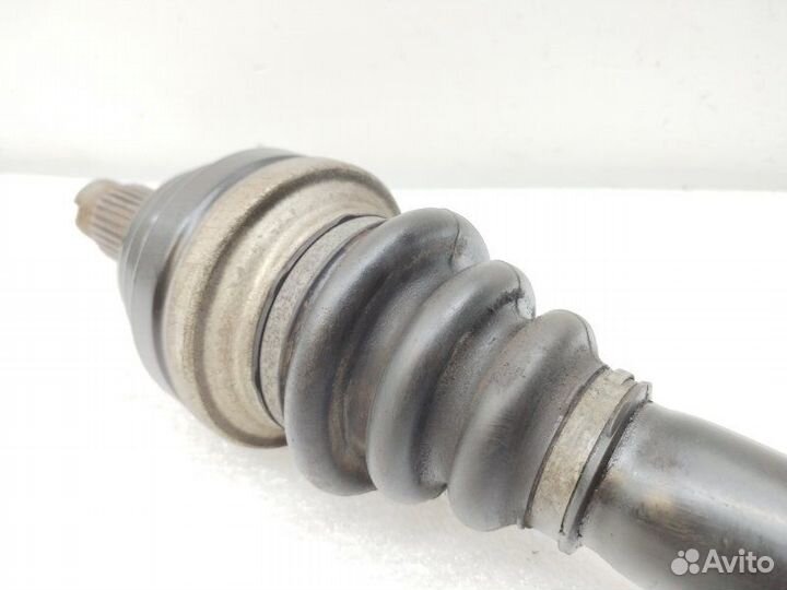 Полуось (привод) задний правый Bmw 5-Series F10