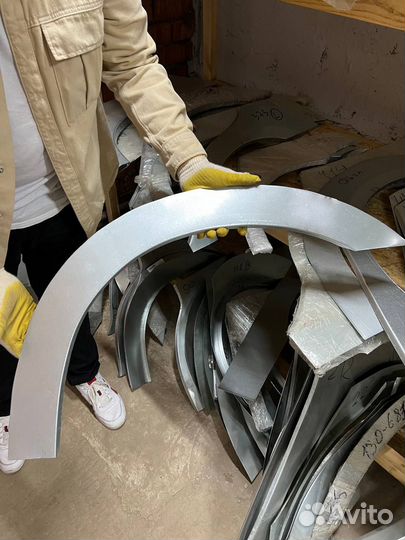 Внутренняя арка Ford Fiesta VI (2008–2012) 5-дверный хэтчбек