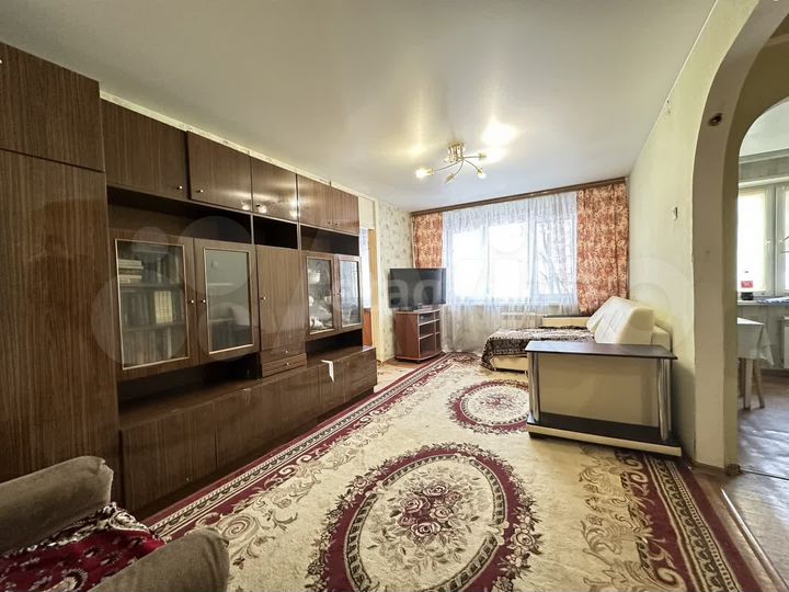 2-к. квартира, 43 м², 1/5 эт.