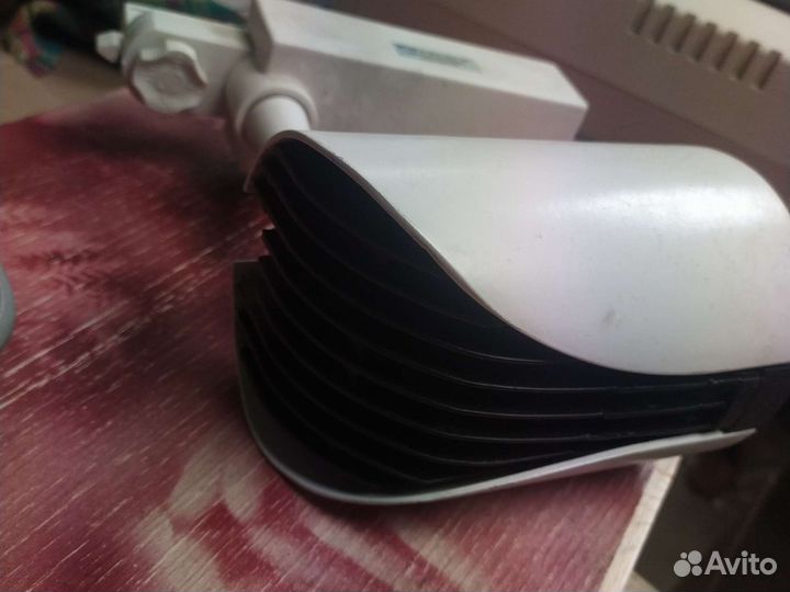 Трекинговые светильники бу