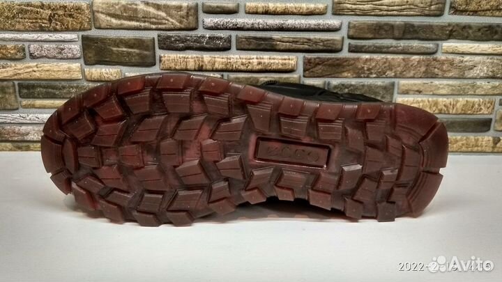 Кроссовки ecco