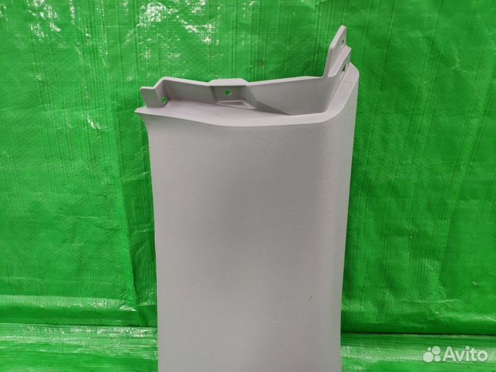 Обшивка стойки задней лев. зад. Kia Sportage