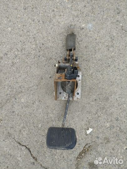 Педаль тормоза Ford focus I форд фокус 1