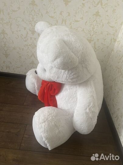 Большие плюшевые медведи