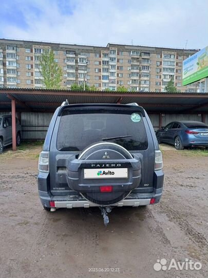 Mitsubishi Pajero 3.2 AT, 2007, 180 000 км