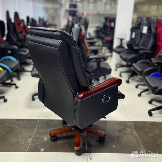 Кресло руководителя F117