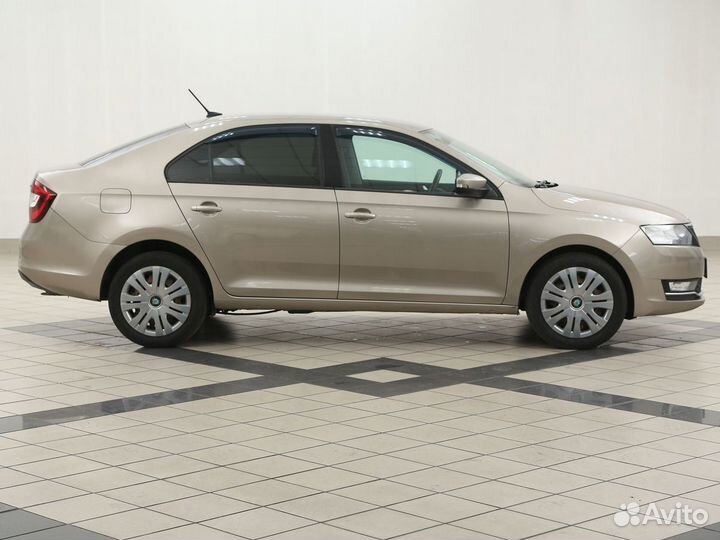 Skoda Rapid 1.6 МТ, 2018, 120 000 км