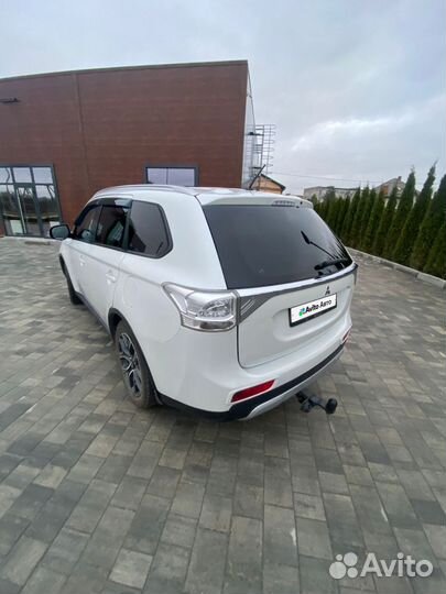 Mitsubishi Outlander 2.4 CVT, 2014, 188 097 км