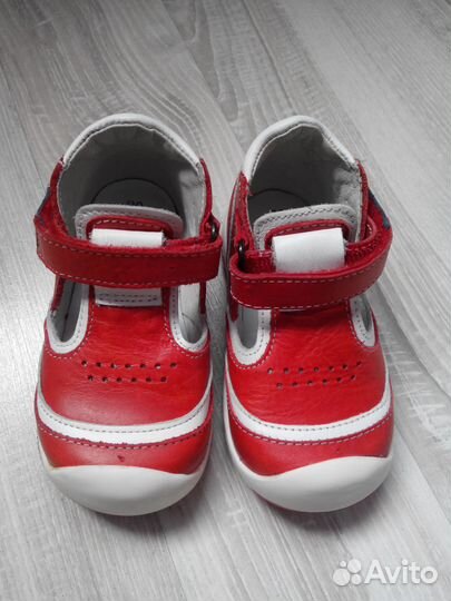 Обувь для девочки