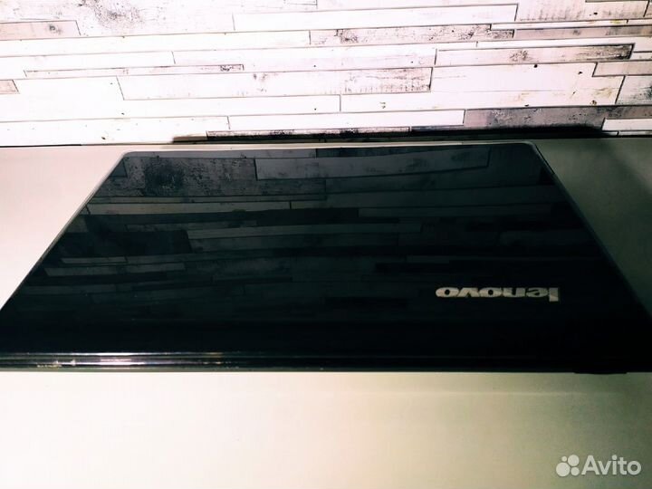 Lenovo G585 - 2 Ядра \ 4 Озу \ 500 HDD