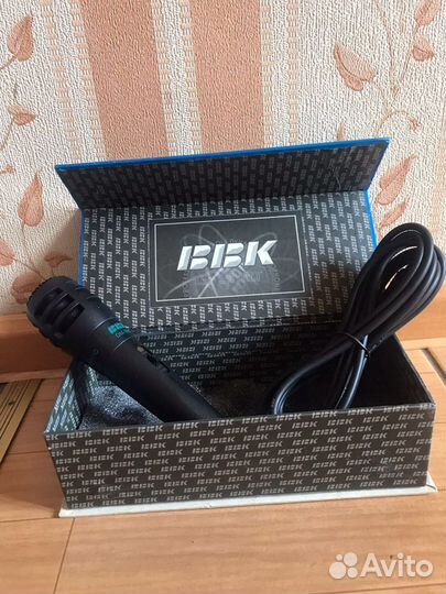 Микрофон BBK DM-998 для караоке