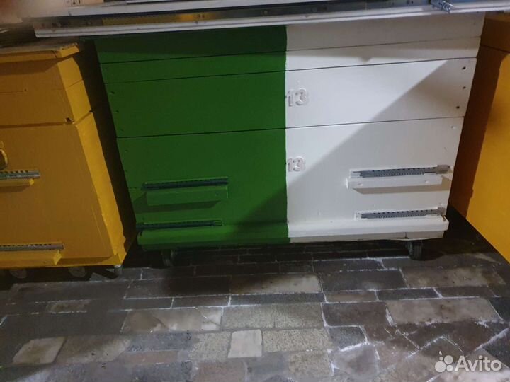 Ульи лежаки, горизонтальные кормушки, рамки новые