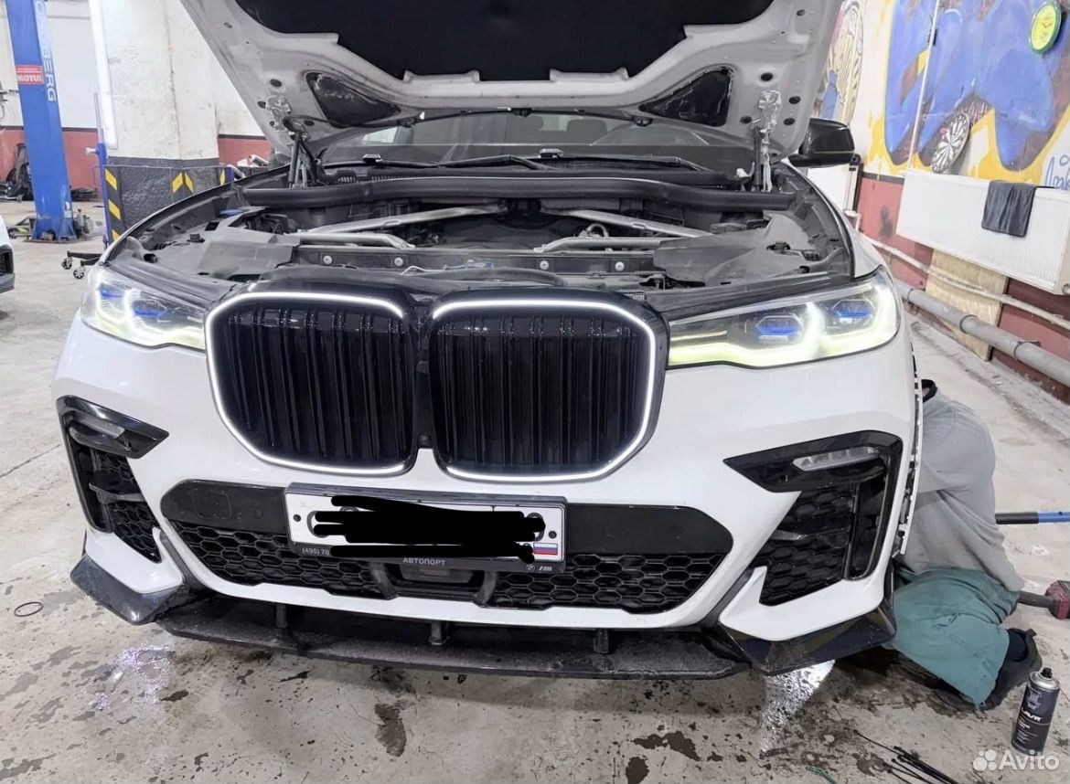 Решетка радиатора на bmw x7 g07