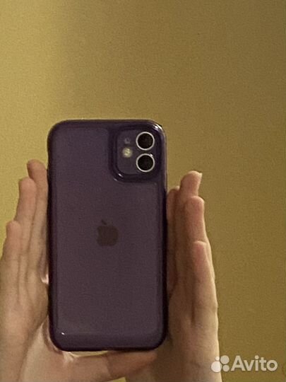 Чехол на iPhone 11