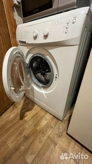 Стиральная машина Whirlpool AWG 263