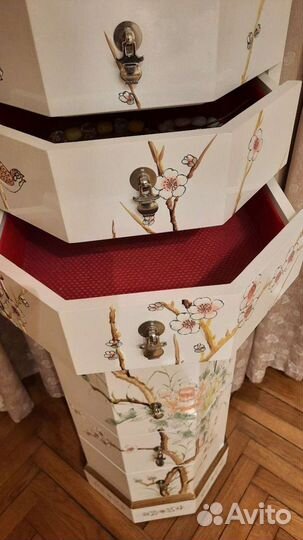 Тумба. Ручной работы. Дерево, эмаль